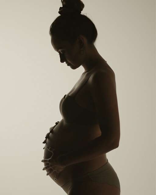 digestive_issues_women_on_video_call